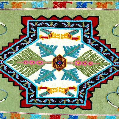 Kilim Gol Barjaste (en relieve) de Ilam